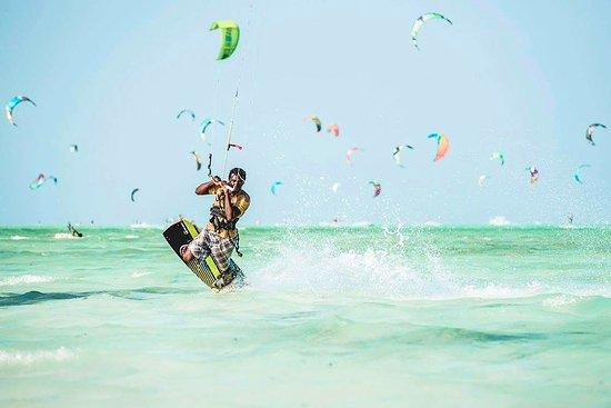 Zanzibar SunShine Kite School
